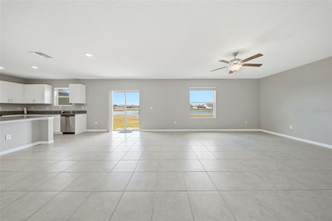 House in Sun City Center, Florida 4 bedrooms, 244.8 sq.m. № 2217775 - photo 6