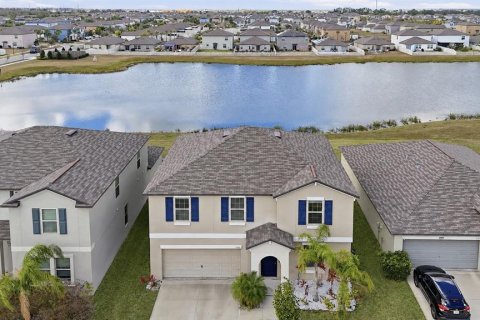House in Sun City Center, Florida 4 bedrooms, 244.8 sq.m. № 2217775
