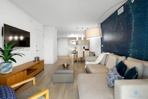 Copropriété à vendre à Hallandale Beach, Floride: 2 chambres, 95.5 m2 № 2088639 - photo 7