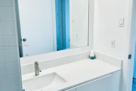 Copropriété à louer à Miami, Floride: 2 chambres, 101.54 m2 № 2046039 - photo 5