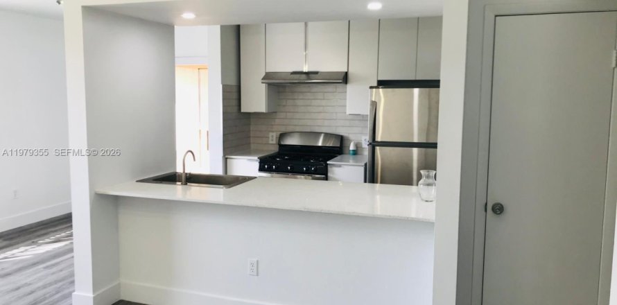 Condo à Miami, Floride, 2 chambres  № 2046039