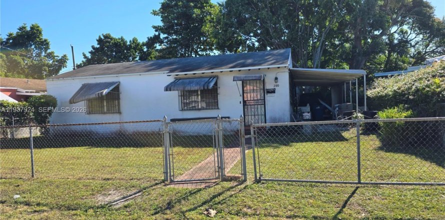 Дом в Майами, Флорида 2 спальни, 81.75м2 № 1995640