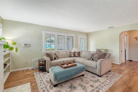 Villa ou maison à vendre à Bradenton, Floride: 2 chambres, 104.7 m2 № 2427542 - photo 13