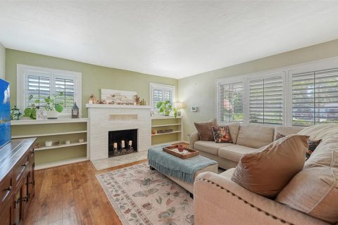 Villa ou maison à vendre à Bradenton, Floride: 2 chambres, 104.7 m2 № 2427542 - photo 12