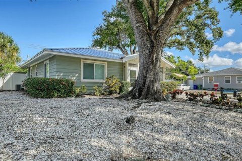 Villa ou maison à vendre à Bradenton, Floride: 2 chambres, 104.7 m2 № 2427542 - photo 6