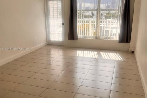 Apartamento en Miami Beach, Florida 1 dormitorio, 67.82 m2 № 2054834