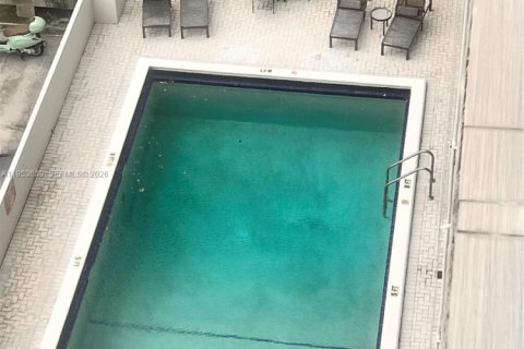 Apartamento en alquiler en Miami Beach, Florida, 1 dormitorio, 67.82 m2 № 2054834 - foto 17