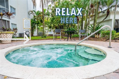 Copropriété à louer à Tamarac, Floride: 2 chambres, 95.69 m2 № 1939149 - photo 23