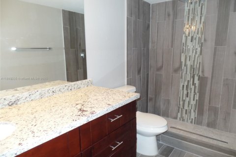 Copropriété à louer à Tamarac, Floride: 2 chambres, 95.69 m2 № 1939149 - photo 14