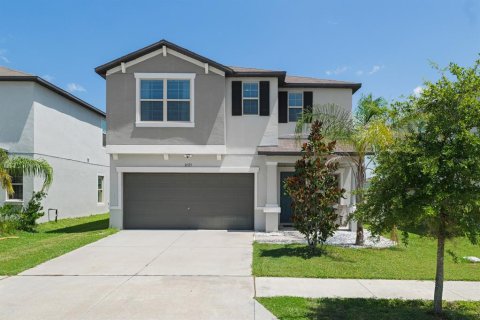 House in Wesley Chapel, Florida 6 bedrooms, 239.69 sq.m. № 2197809