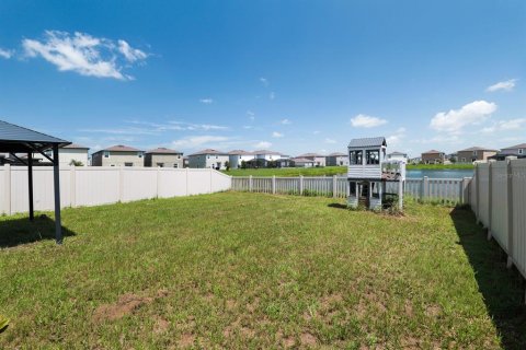 Villa ou maison à vendre à Wesley Chapel, Floride: 6 chambres, 239.69 m2 № 2197809 - photo 28