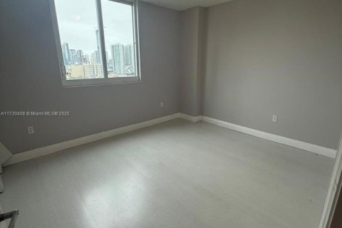 Купить кондоминиум в Майами, Флорида 2 спальни, 96.62м2, № 1703183 - фото 13