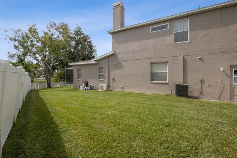 House in Oldsmar, Florida 4 bedrooms, 228.54 sq.m. № 2394274 - photo 8