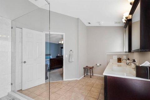 House in Oldsmar, Florida 4 bedrooms, 228.54 sq.m. № 2394274 - photo 15