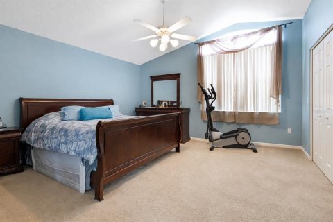 House in Oldsmar, Florida 4 bedrooms, 228.54 sq.m. № 2394274 - photo 16
