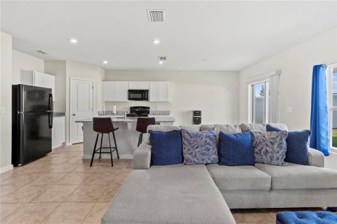 Villa ou maison à vendre à Haines City, Floride: 3 chambres, 134.71 m2 № 1777540 - photo 4