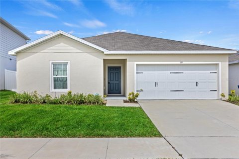 Villa ou maison à vendre à Haines City, Floride: 3 chambres, 134.71 m2 № 1777540 - photo 1