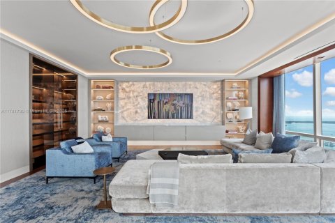 Condominio en venta en Miami, Florida, 2 dormitorios, 538.65 m2 № 1863687 - foto 19
