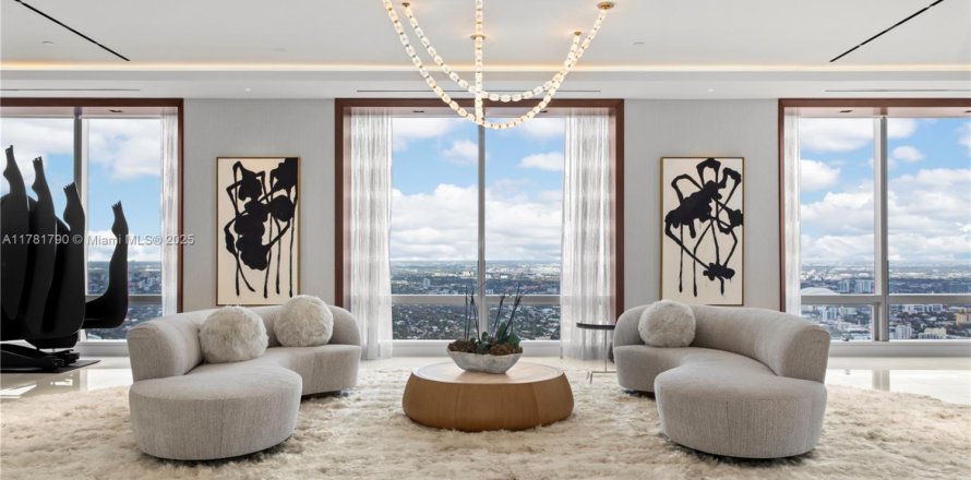 Condominio en Miami, Florida, 2 dormitorios  № 1863687