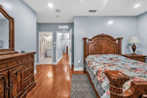 Adosado en venta en Miramar, Florida, 3 dormitorios, 157.93 m2 № 2027155 - foto 15