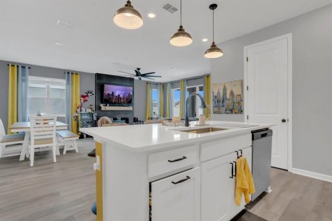 Villa ou maison à vendre à Lakeland, Floride: 4 chambres, 193.79 m2 № 2219301 - photo 7