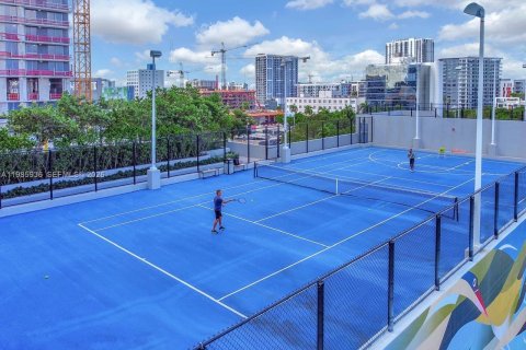 Condominio en alquiler en Miami, Florida, 1 dormitorio, 69.31 m2 № 2047579 - foto 12