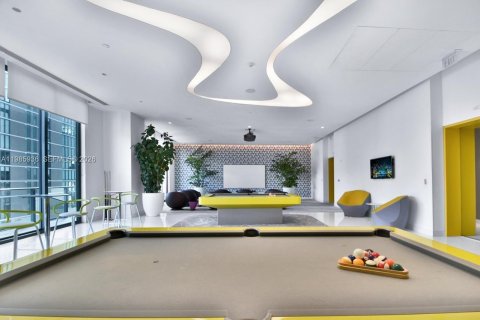 Condominio en alquiler en Miami, Florida, 1 dormitorio, 69.31 m2 № 2047579 - foto 13