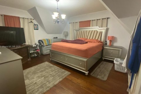 Propiedad comercial en venta en Miami, Florida, 239.87 m2 № 2055021 - foto 6