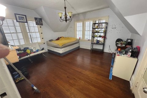 Propiedad comercial en venta en Miami, Florida, 239.87 m2 № 2055021 - foto 5