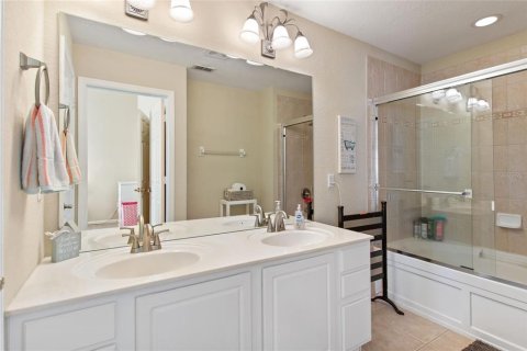 Condominio en venta en Orlando, Florida, 2 dormitorios, 143.63 m2 № 2097762 - foto 21