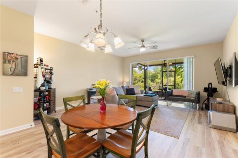 Condominio en venta en Orlando, Florida, 2 dormitorios, 143.63 m2 № 2097762 - foto 10