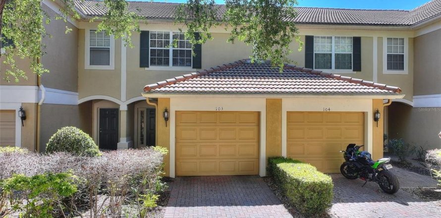 Condominio en Orlando, Florida, 2 dormitorios  № 2097762
