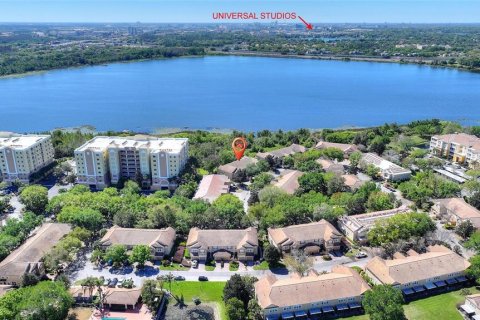 Condominio en venta en Orlando, Florida, 2 dormitorios, 143.63 m2 № 2097762 - foto 2