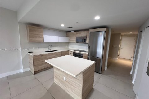 Copropriété à louer à North Miami Beach, Floride: 2 chambres, 102.94 m2 № 1930445 - photo 11