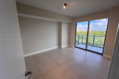 Copropriété à louer à North Miami Beach, Floride: 2 chambres, 102.94 m2 № 1930445 - photo 13