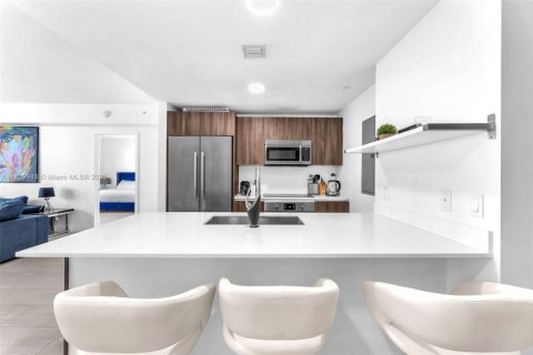 Appartement à louer à Miami, Floride: 2 chambres, 107.86 m2 № 1806121 - photo 10