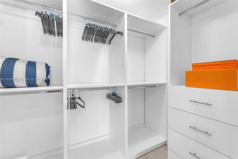 Appartement à louer à Miami, Floride: 2 chambres, 107.86 m2 № 1806121 - photo 21