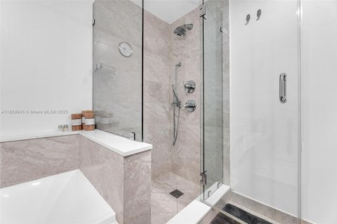 Appartement à louer à Miami, Floride: 2 chambres, 107.86 m2 № 1806121 - photo 19