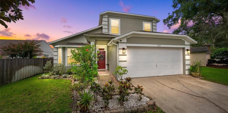 House in Oviedo, Florida 4 bedrooms, 191.1 sq.m. № 1872974
