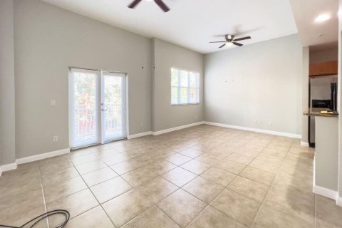 Townhouse in Lighthouse Point, Florida 2 bedrooms, 131.36 sq.m. № 2401249 - photo 19