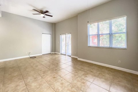 Townhouse in Lighthouse Point, Florida 2 bedrooms, 131.36 sq.m. № 2401249 - photo 22