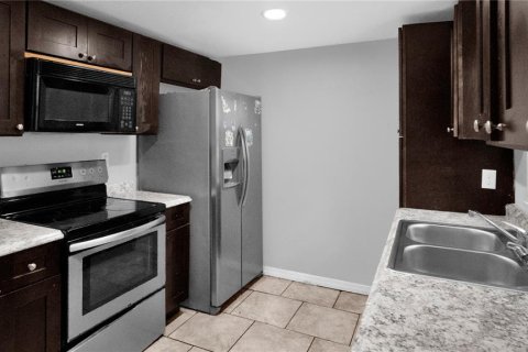 Casa en alquiler en Orlando, Florida, 3 dormitorios, 88.81 m2 № 1810707 - foto 4