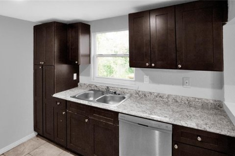Casa en alquiler en Orlando, Florida, 3 dormitorios, 88.81 m2 № 1810707 - foto 5