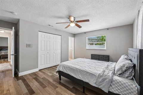 Villa ou maison à vendre à Apollo Beach, Floride: 4 chambres, 133.78 m2 № 2237921 - photo 10