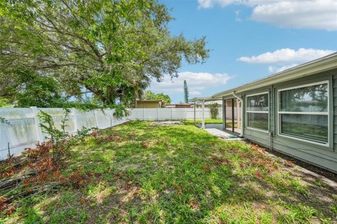 Villa ou maison à vendre à Apollo Beach, Floride: 4 chambres, 133.78 m2 № 2237921 - photo 20
