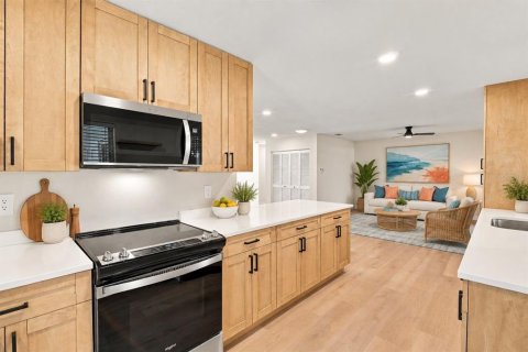 Casa en venta en Palm Harbor, Florida, 3 dormitorios, 173.08 m2 № 2387414 - foto 9