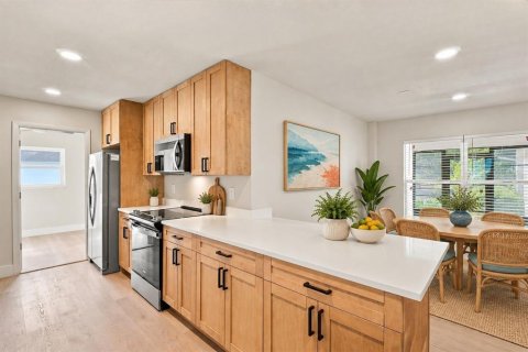 Casa en venta en Palm Harbor, Florida, 3 dormitorios, 173.08 m2 № 2387414 - foto 10