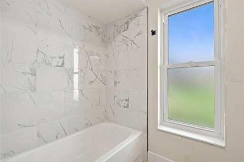 Casa en venta en Palm Harbor, Florida, 3 dormitorios, 173.08 m2 № 2387414 - foto 26
