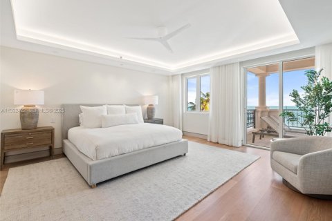 Condo in Miami Beach, Florida, 3 bedrooms  № 1991234 - photo 11