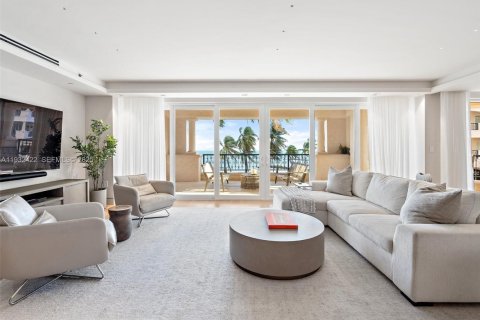 Condo in Miami Beach, Florida, 3 bedrooms  № 1991234 - photo 5